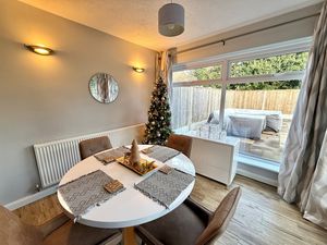 Photo 7- click for photo gallery